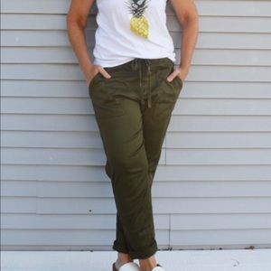 Lou & Grey olive green casual jogger pants